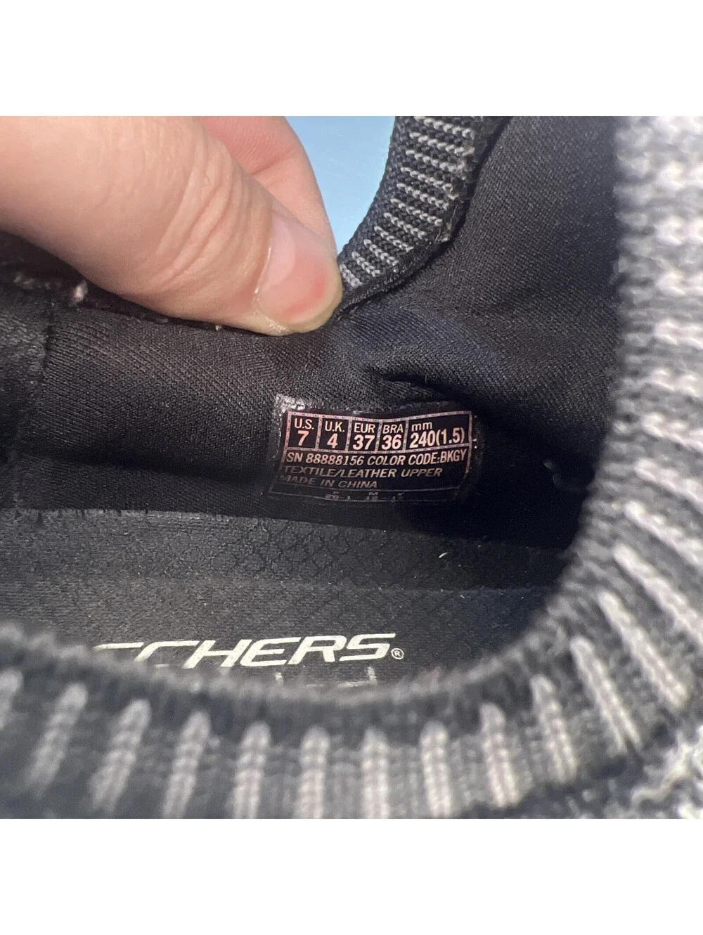 Skechers DLT-A Slip On Shoes Womens 7 Black Grey White Static Flare Sneakers